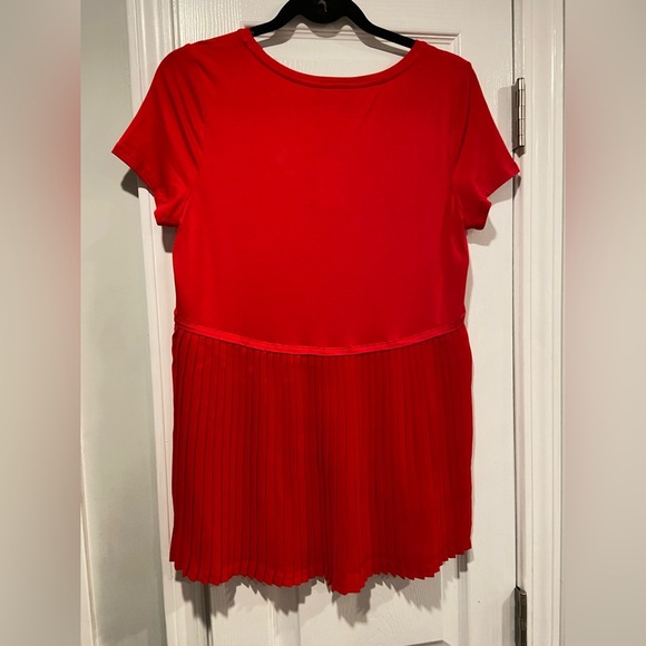 NWT Limited Size XL Red Short Sleeve V Neck Pleated Hem Flowy Tunic Stretch Top - Picture 10 of 13